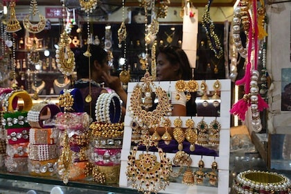 Delhi Shopping Tour - Private & Custom