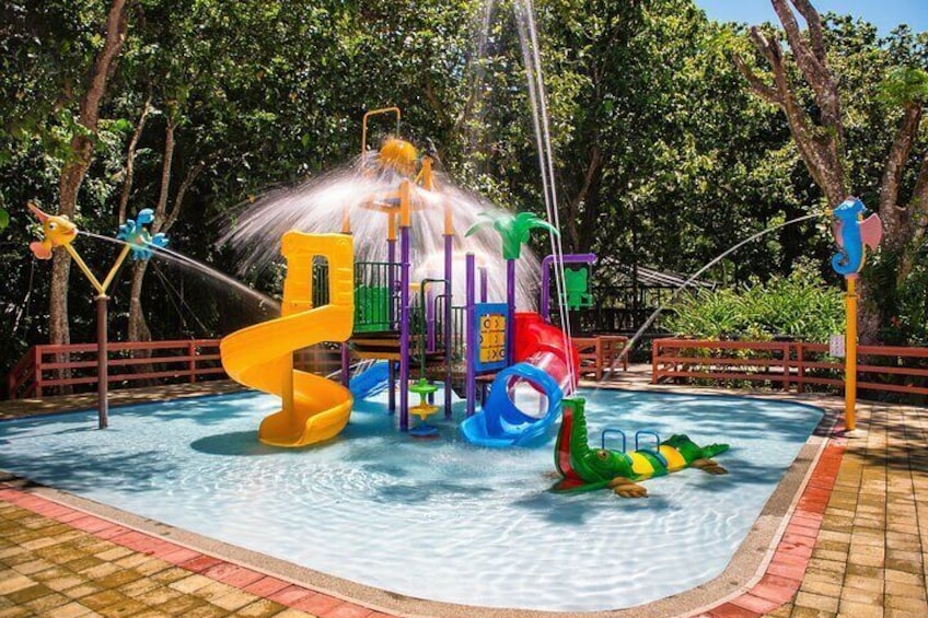 Kiddies splash Pool with dump bucket.