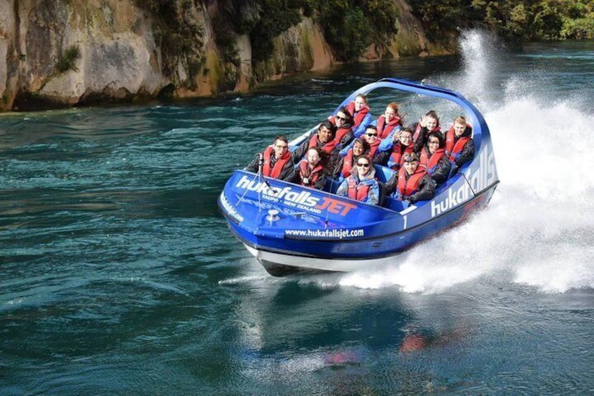 Jet-boating on the Waikato River