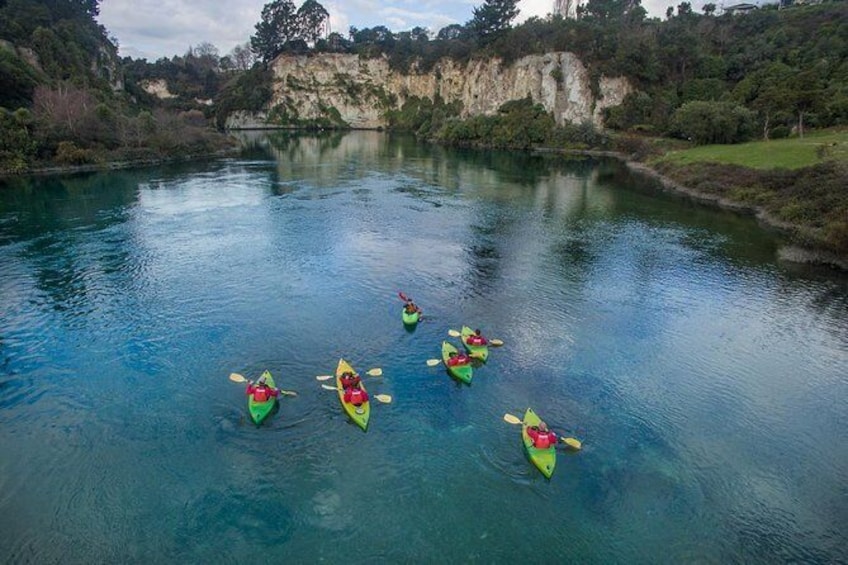 2-Hour Waikato River Guided Kayak Trip from Taupo
