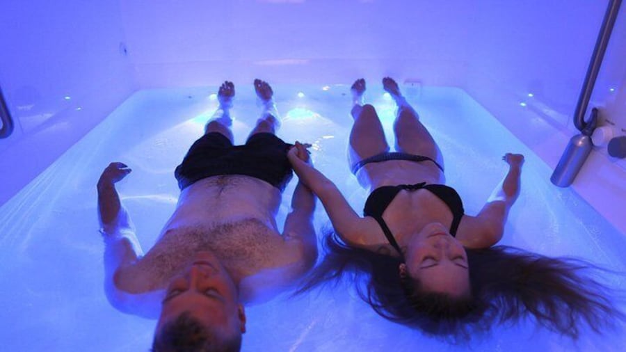 Float together side by side
