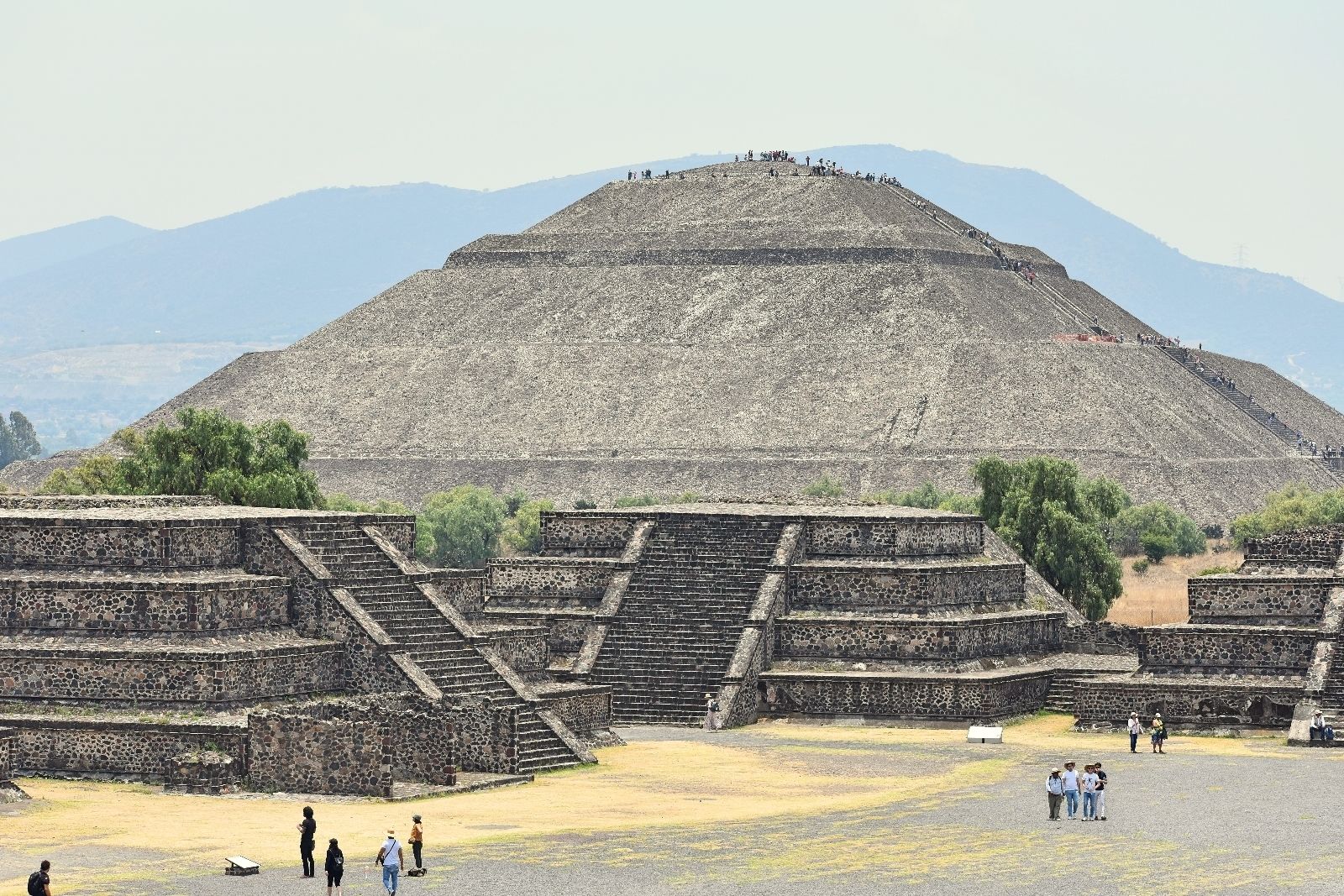 Tour # 1 in Mexico City: 3X1 Teotihuacan Pyramids plus...