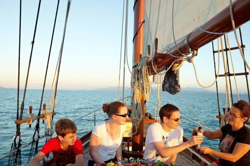 Whitsundays Sunset Sailing Cruise