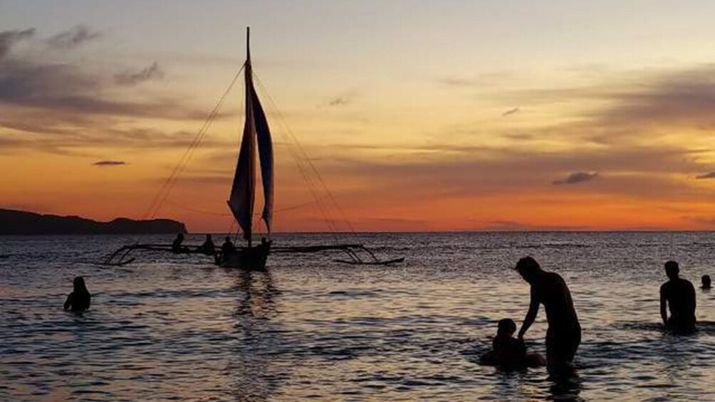Boracay Sunset Hopping Tour