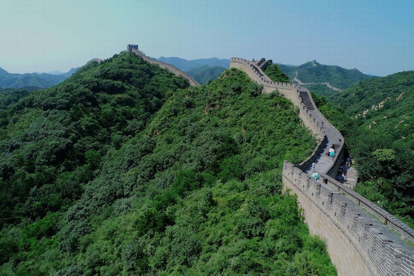 Private Tour: Great Wall at Badaling & Ming Tomb with Lunch