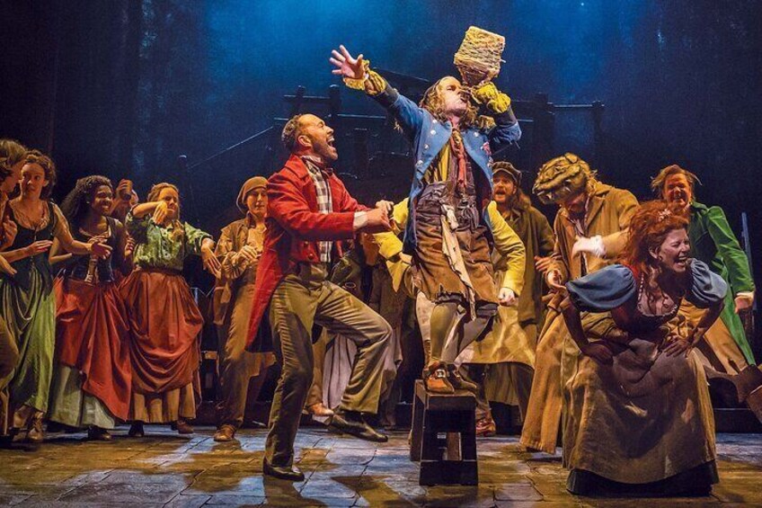 Les Miserables Theater Show London