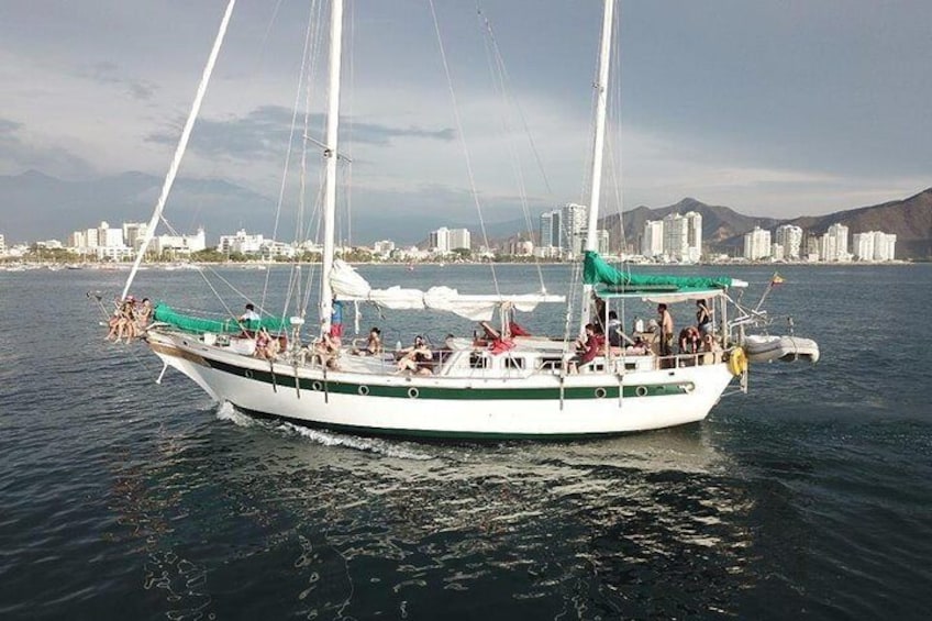 Tayrona Bay Sailboat trip