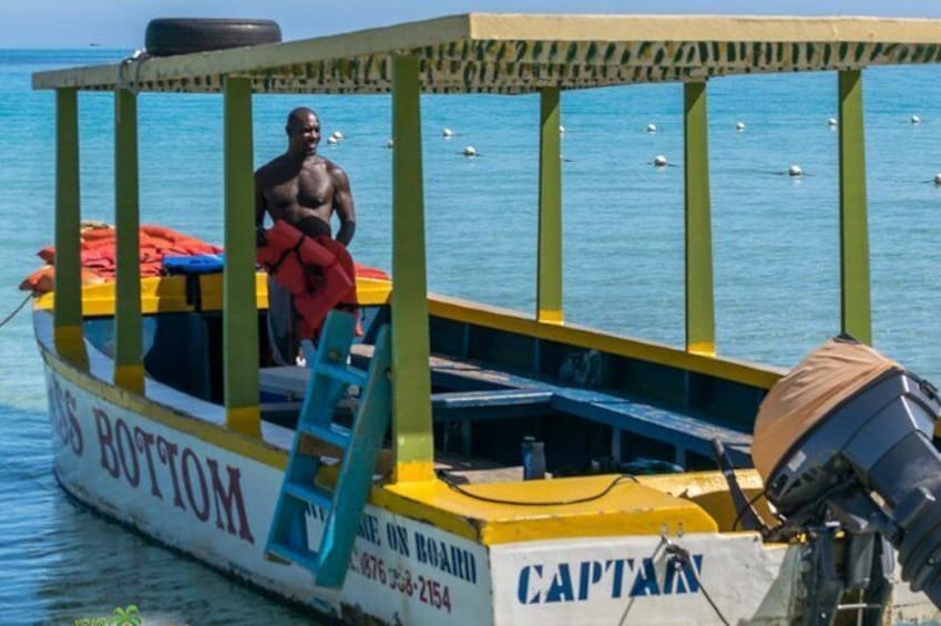 Glass bottom boat on 7 mile beach 