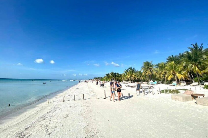 Holbox Deluxe Adventure! Punta Cocos + Punta Mosquito