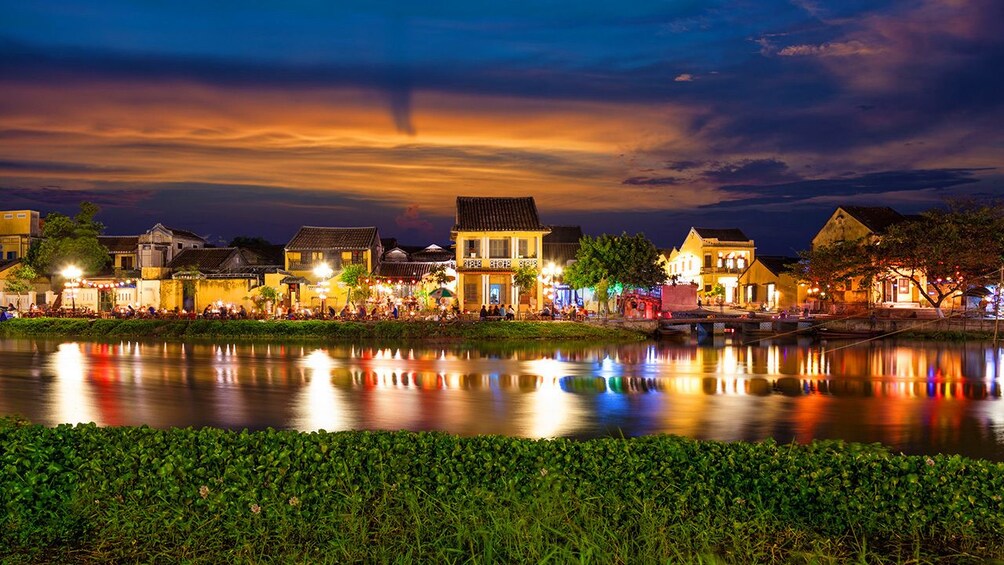 Door Eyes in Hoi An - The Mystery of an Ancient Town in Vietnam