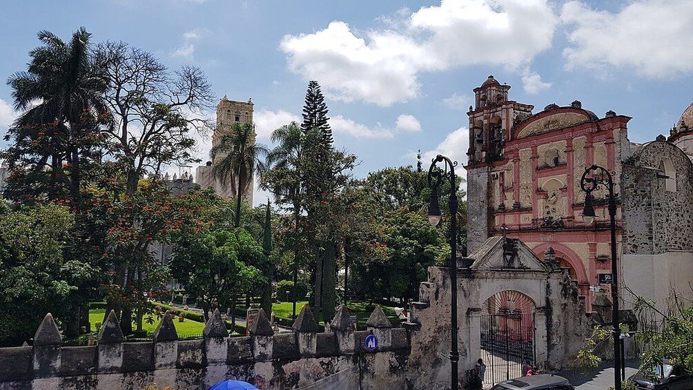 Mexico: Rafting & private tour to Cuernavaca 
