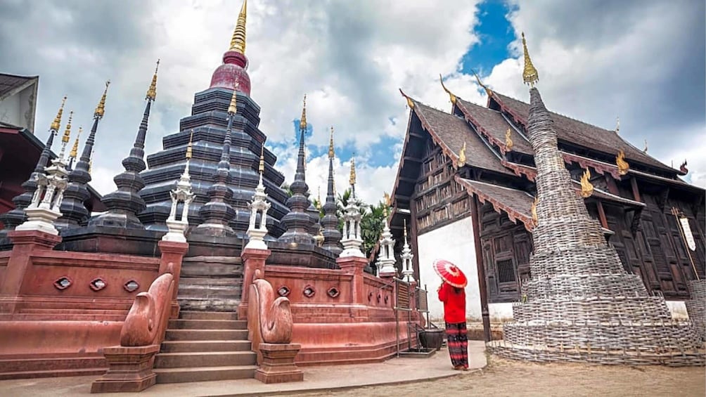 Chiang Rai Temples Small Group Tour