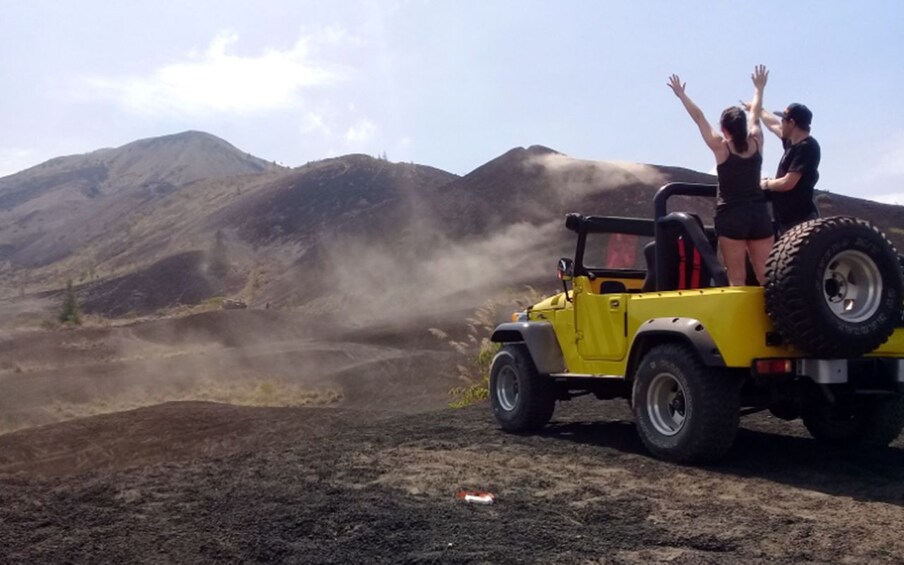 Batur Volcano 4WD Jeep Tour: Black Lava Adventure