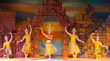 Mambo Cabaret Show