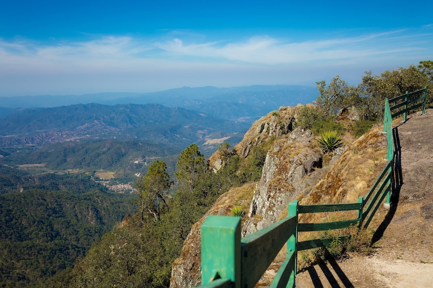 San Sebastian del Oeste Tour