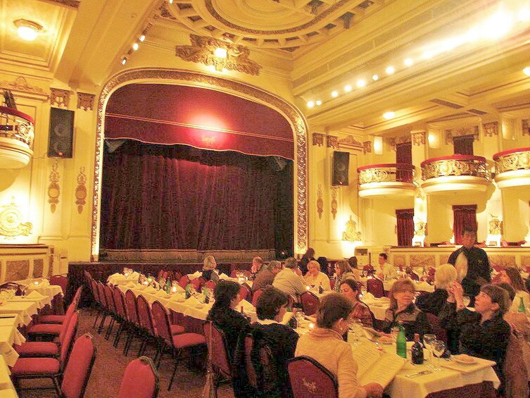 Guests at the Tango Show at Piazzolla Tango