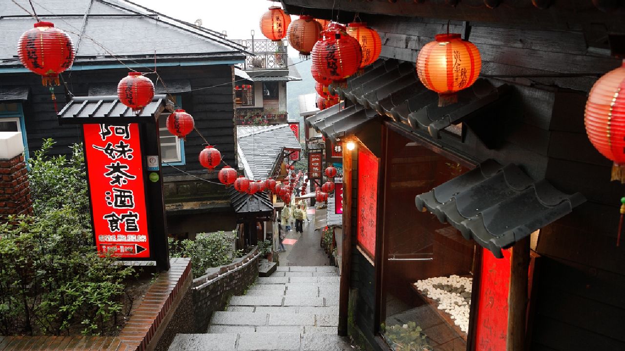 taiwan tourist shuttle jiufen