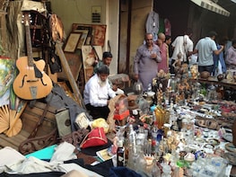 Flea Markets Tour of Mumbai