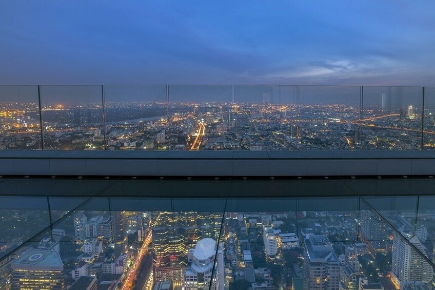 Mahanakhon Skywalk