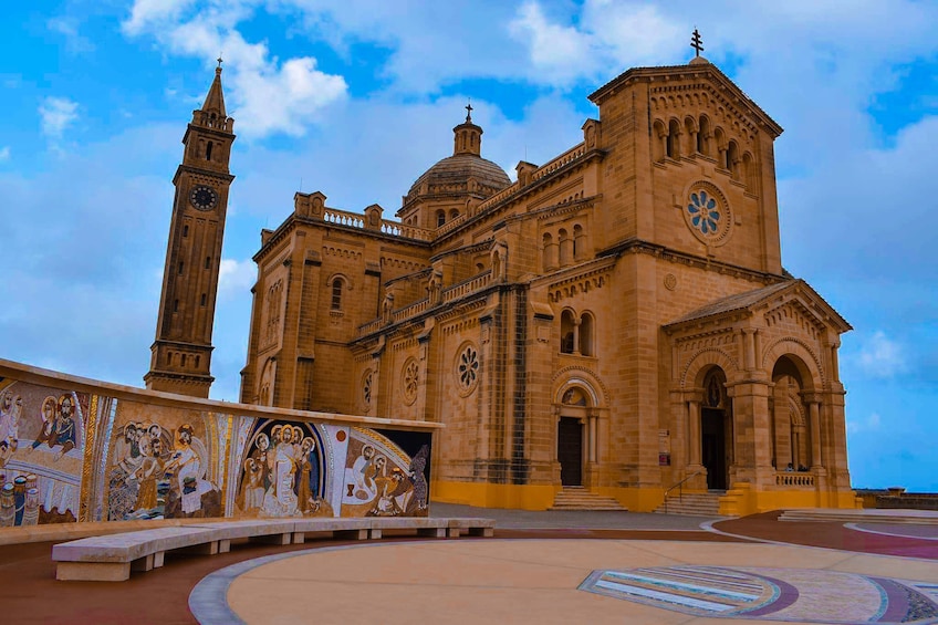 Tuk-Tuk Gozo