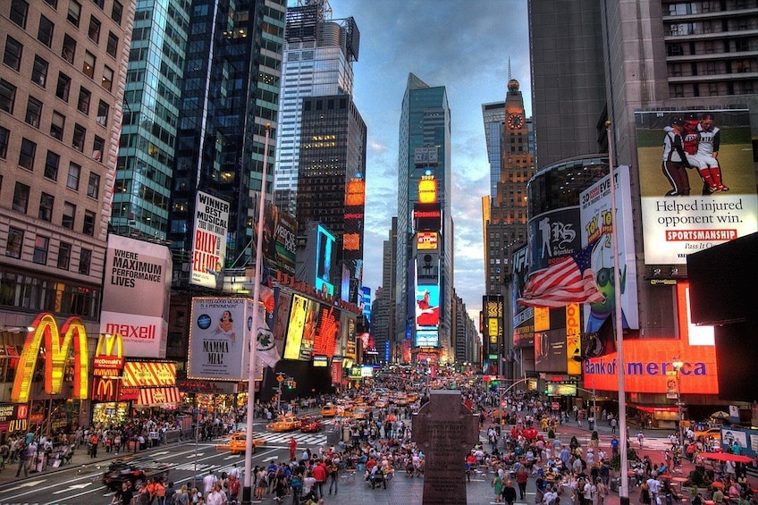 Little Italy & China Town Tour & Visit Central Park Zoo