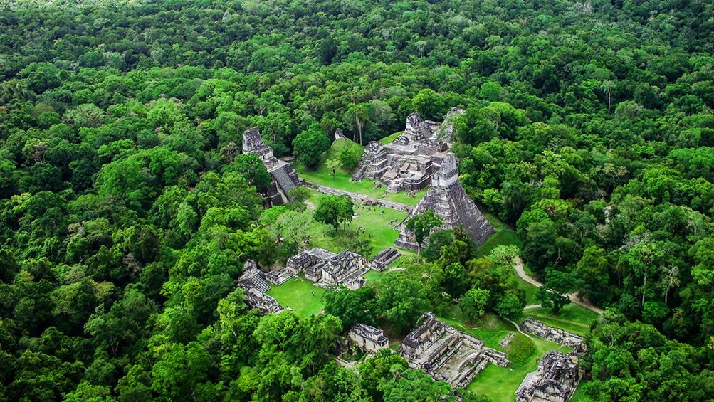 2-Day Yaxha Sunset & Tikal Tour 