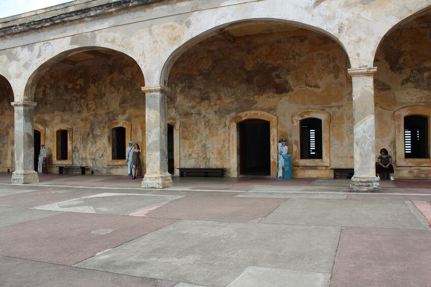 Private EASY San Juan and Fort Cristobal