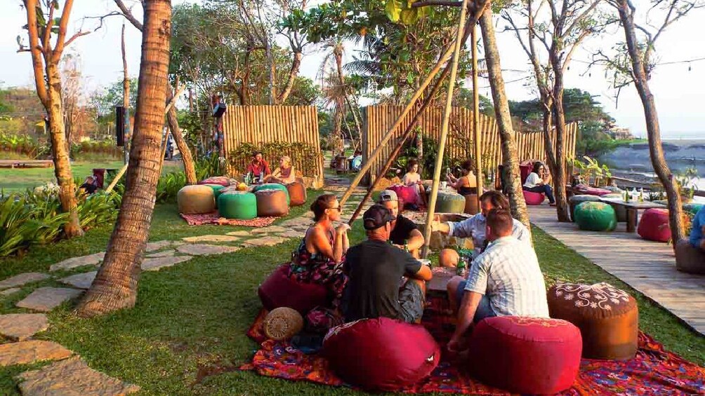 Bali Bohemian Escape Tour with Classic VW Car