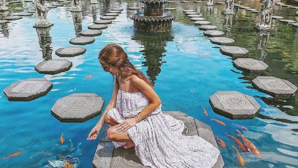 Bali Instagram Tour: Viral Aesthetic Spot Visits with Guide