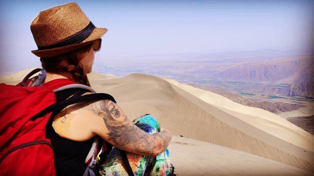 Cerro Blanco: Hiking and Adventure in the tallest Sand Dune 