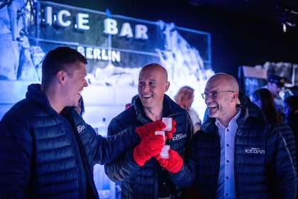 Berlin Icebar -lippu + 3 juomaa sisältyy hintaan