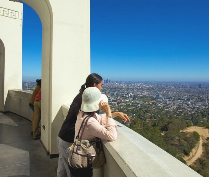 Los Angeles: Hollywood, Griffith, City & Beach - 6.5 Hour Tour