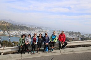 Dana Point: Small Group Sea Kayak & Walking Tour with Lunch