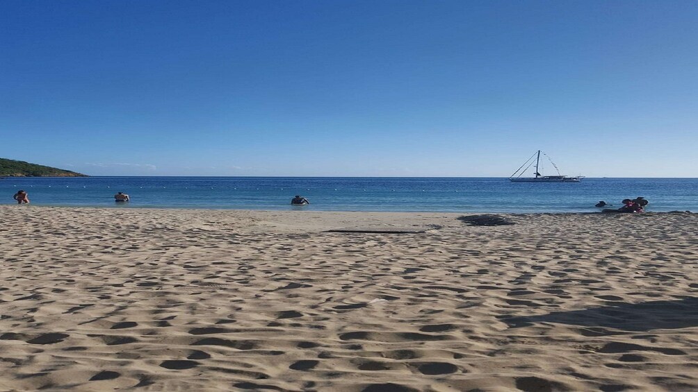 Budget Secret Harbour Beach
