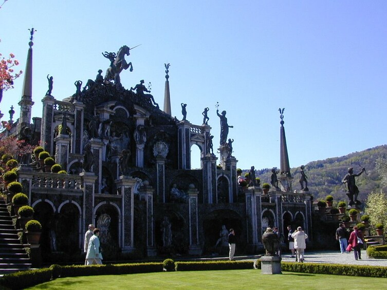 Lake Maggiore Isola Bella Hop-On Hop-Off Boat Tour