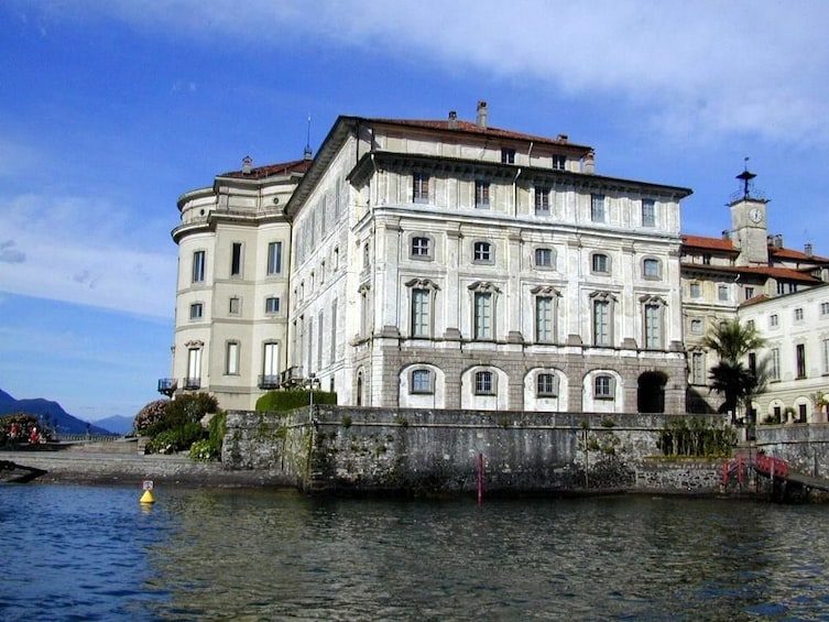 Lake Maggiore Isola Bella Hop-On Hop-Off Boat Tour