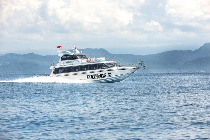 Fast Boat Transfer to Lembongan