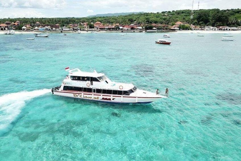 Fast Boat Transfer to Lembongan