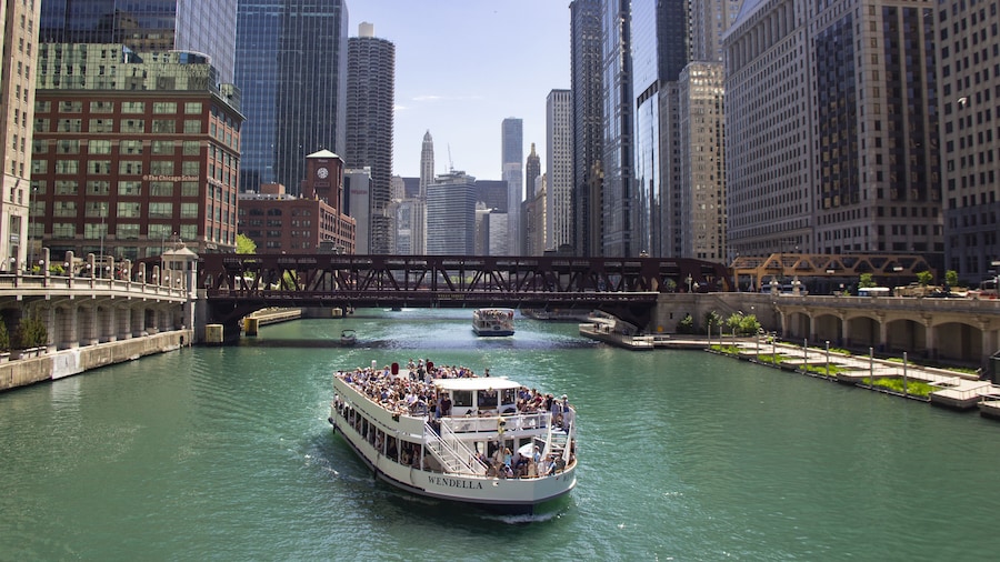 Wendella's 90-min Chicago River Architecture Tour