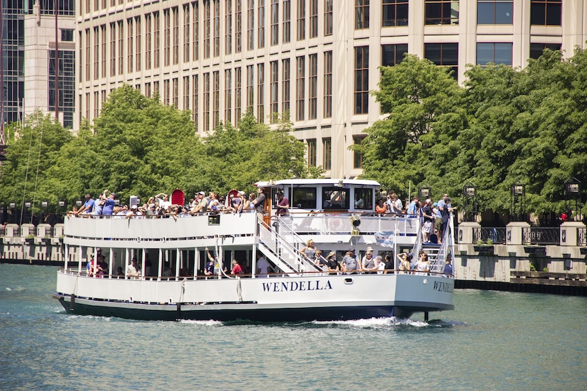 Wendella's 90-min Chicago River Architecture Tour