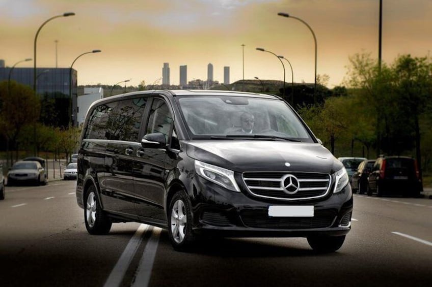Luxury Van Mercedes V Class Exterior
