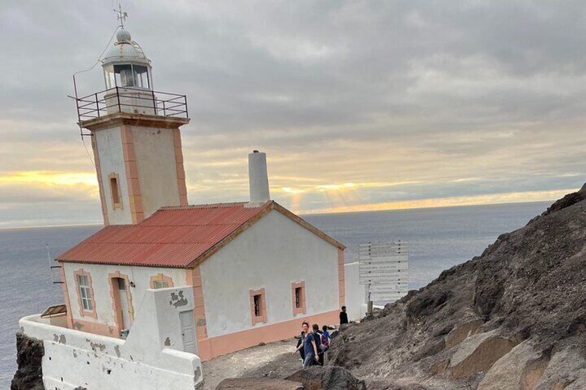 Hike to lighthouse