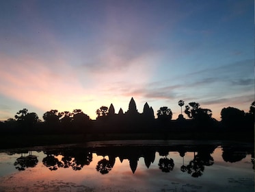 Tour privado de Angkor al amanecer