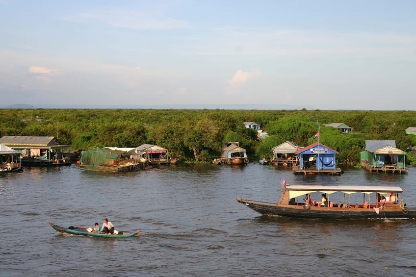 Village, Local market and Tonle Sap Lake Tour