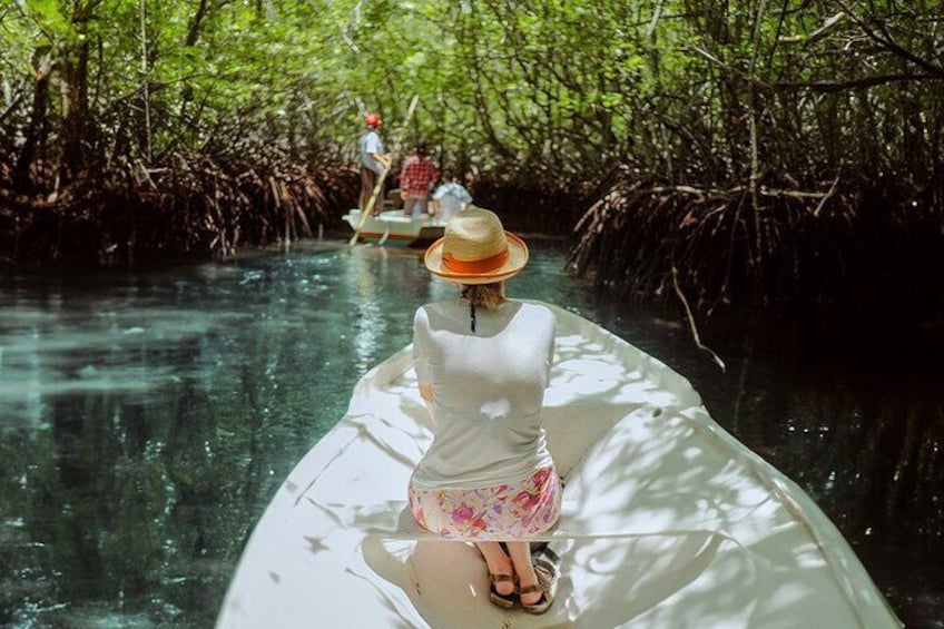 Mangrove Canoe Tour Nusa Lembongan