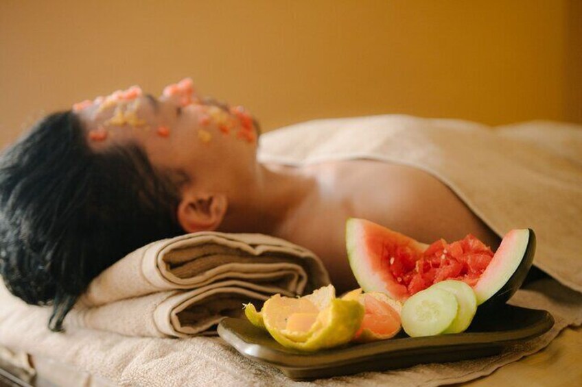 90-Minute Massage and Ayurveda Treatment with Himalayan Herbal Oil in Kathmandu
