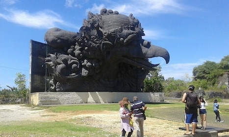 Parco GWK e Beranda Resto di Bali