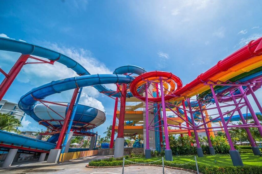 Phuket Splash Jungle Water Park Ticket with Transfer Option