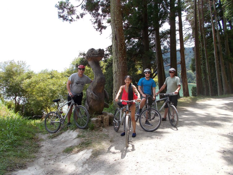 Mystic Furnas: Canoeing + Bikes (Full Day)