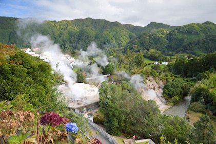Discovering Furnas - Full Day with Lunch and Thermal Baths